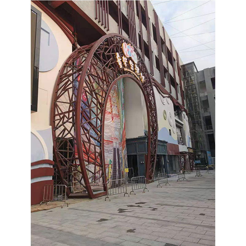 异性钢结构大门